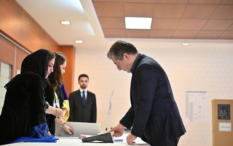 مسرور بارزاني: آمل أن تؤدي نتائج الانتخابات لحل المشاكل بين إقليم كوردستان والحكومة الاتحادية